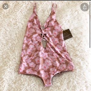 ISO acacia Kokomo in size S